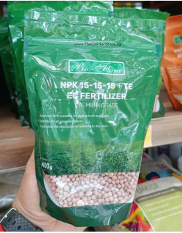 Growth Fertilizer N-P-K (15:15:15+TE) 